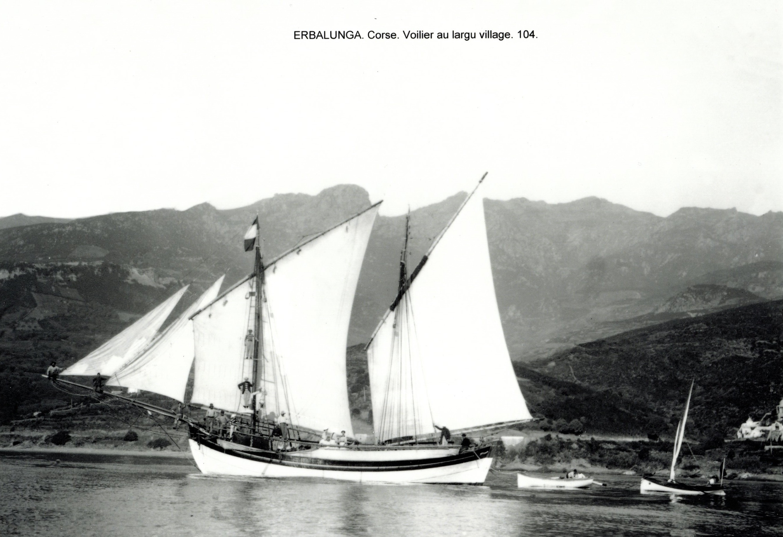 Erbalunga - Voilier au large